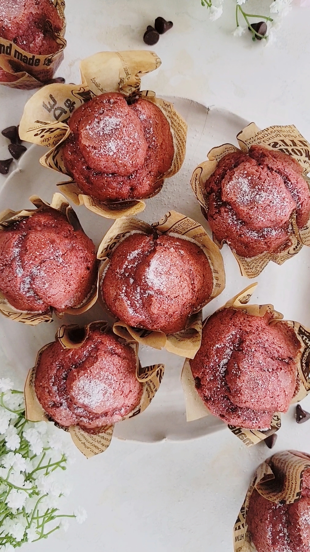 Bakery Style Red Velvet Muffins